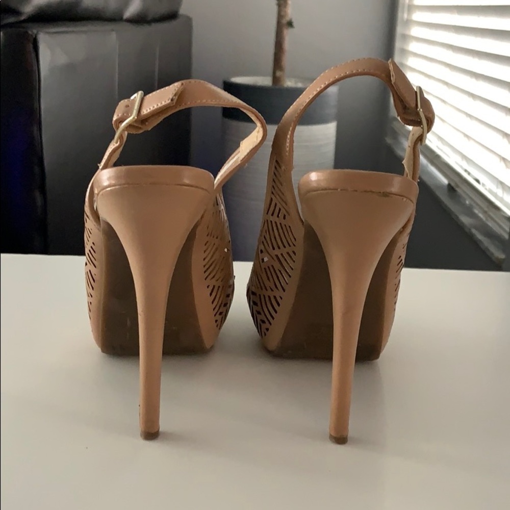 BCBG size 7 heels.